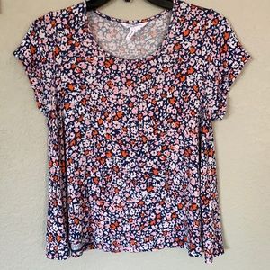 Women’s BCBG top size small